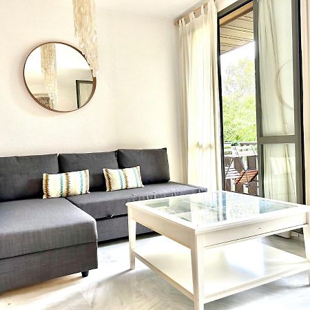 Hipalis Palmera เซบีญา ภายนอก รูปภาพ